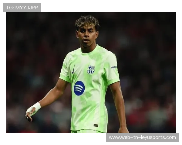 亚马尔边中结合灵活自如