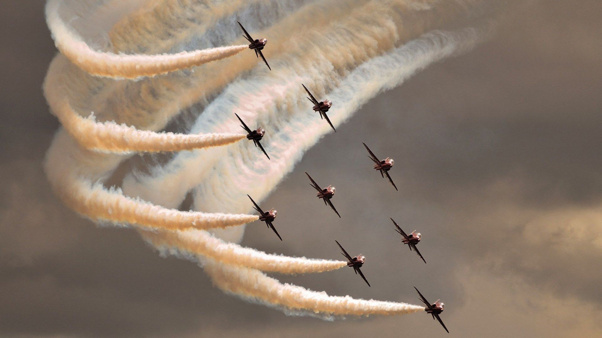 本菲卡门将发挥稳健，扑救关键射门，本菲卡著名球员